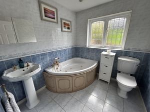 Photo 23- click for photo gallery